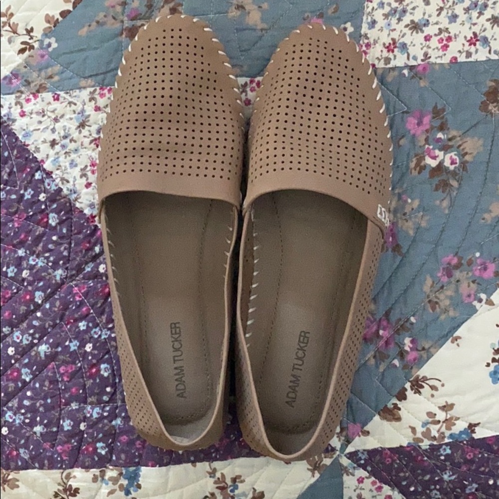 Adam tucker flats